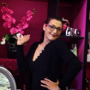 Meet your Posher, Shay